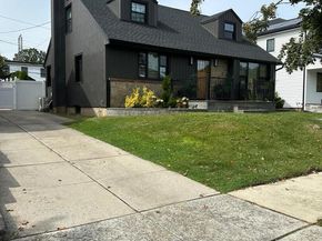 63 Pembrook Drive, Mineola NY 11501