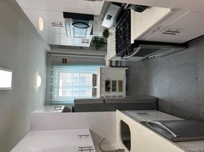 2081 Cruger Avenue 6L, Bronx NY 10462