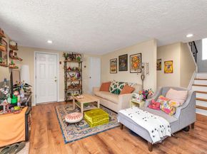 7 Vilno Court, Huntington Station NY 11746