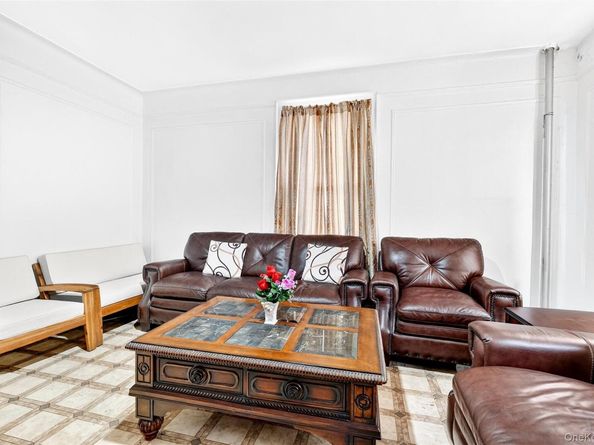 759 E 221st Street, Bronx NY 10467