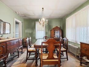 114 Buckingham Place, Lynbrook NY 11563