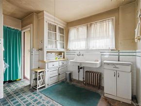 114 Buckingham Place, Lynbrook NY 11563