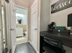 84-09 155th Avenue 3H, Howard Beach NY 11414