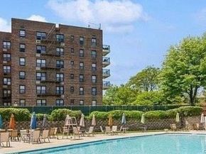 224-24 Union Turnpike 1P, Bayside NY 11364