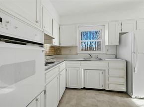 23 Amagansett Drive, Sound Beach NY 11789