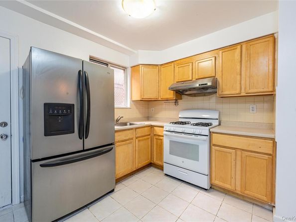 2730 Barnes Avenue, Bronx NY 10467