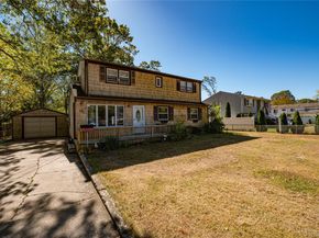 20 W Belmont Street, Bay Shore NY 11706