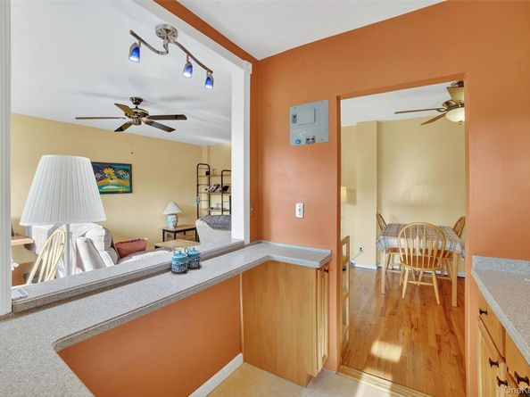 30 E Hartsdale Avenue 3A, Hartsdale NY 10530
