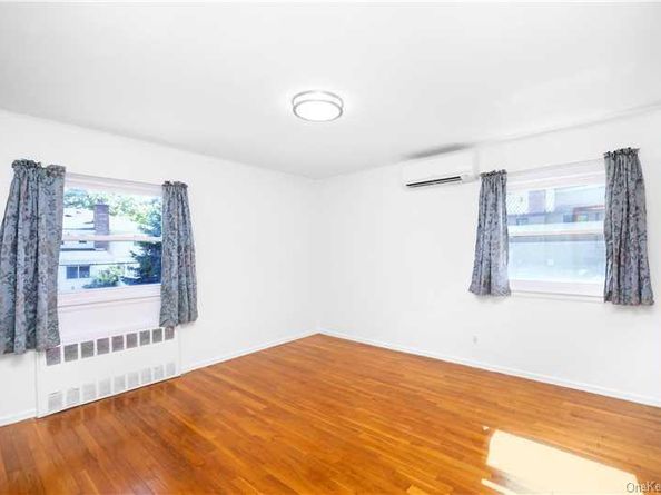 57-15 256th Street, Little Neck NY 11362