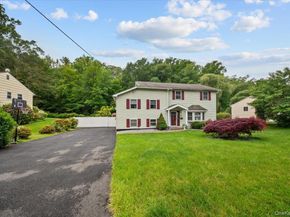 23 Meadow Road, Montrose NY 10548