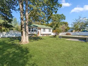 15 New York Avenue, Bay Shore NY 11706