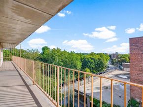 687 Bronx River Road 7C, Yonkers NY 10704