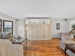 73 Reed Drive, Roslyn NY 11576