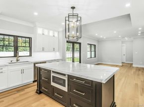 9 Hill Drive, Glen Head NY 11545