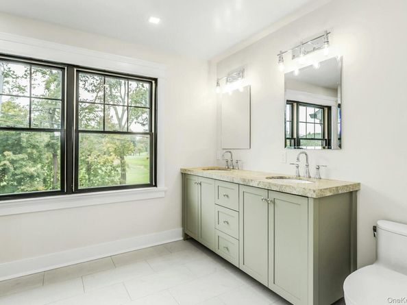 9 Hill Drive, Glen Head NY 11545