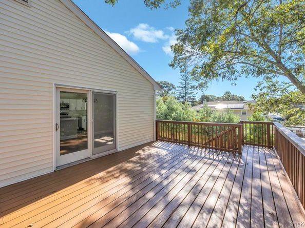 2 Pearl Place, Greenlawn NY 11740