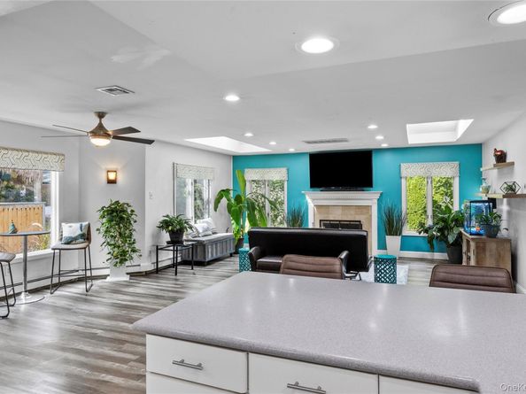 102 Sycamore Circle, Stony Brook NY 11790
