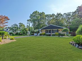 102 Sycamore Circle, Stony Brook NY 11790