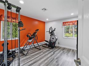 102 Sycamore Circle, Stony Brook NY 11790