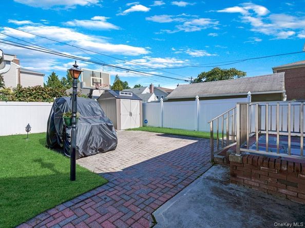 16337 20th Avenue, Whitestone NY 11357