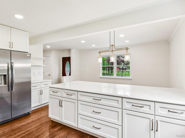 8 Mill Lot Road, Middle Island NY 11953