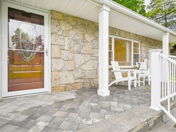 8 Mill Lot Road, Middle Island NY 11953