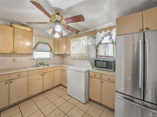 11640 221st Street, Cambria Heights NY 11411