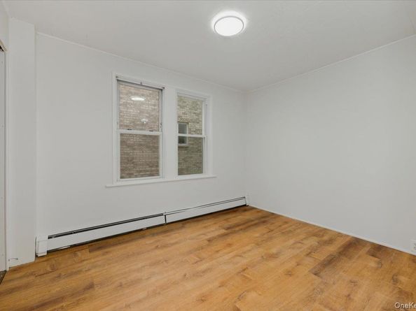 924 Hollywood Avenue, Bronx NY 10465