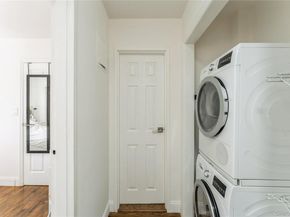 4 Windermere Place 6, Rockville Centre NY 11570