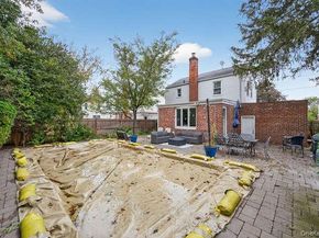 453 Andrews Road, Mineola NY 11501