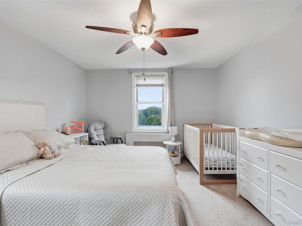 14 Soundview Avenue 12, White Plains NY 10606