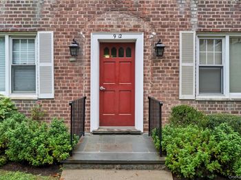 14 Soundview Avenue