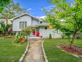 8 Claremont Drive
