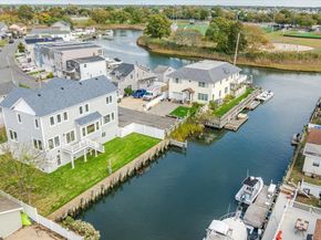 3695 S Somerset Drive, Seaford NY 11783
