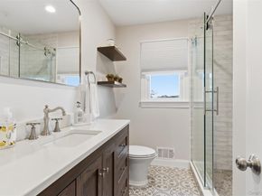 17 Winchester Lane, Huntington NY 11743