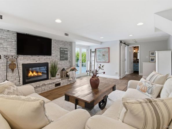 17 Winchester Lane, Huntington NY 11743