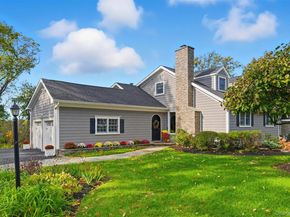 17 Winchester Lane, Huntington NY 11743