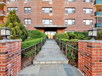 266 Pelham Road