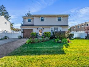 95 Colonial Drive, Massapequa NY 11758