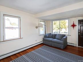 44 Orchard Street, Hauppauge NY 11788