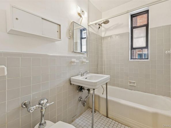 123-35 82nd Road 7G, Kew Gardens NY 11415