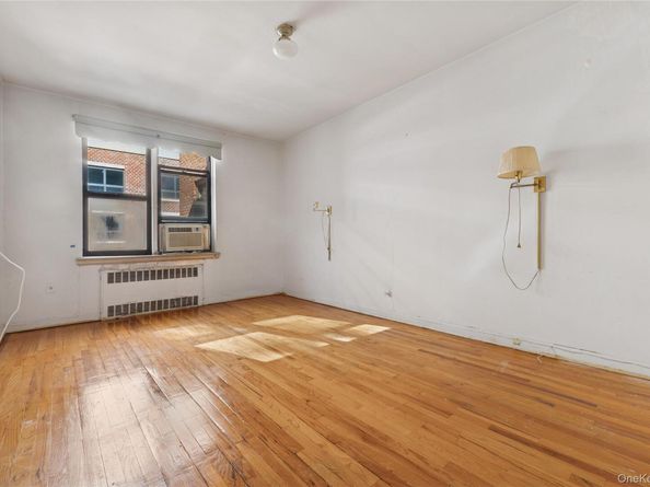 123-35 82nd Road 7G, Kew Gardens NY 11415