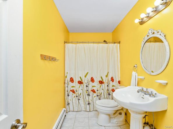 12 Applegate Drive, Mastic NY 11950