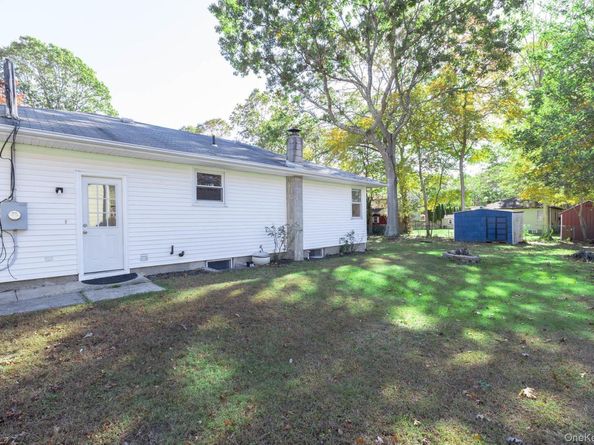 12 Applegate Drive, Mastic NY 11950