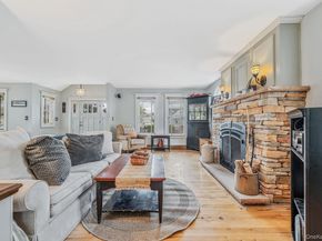 4 Sullivan Avenue, Farmingdale NY 11735