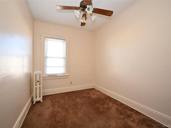 79-23 69 Avenue, Middle Village NY 11379