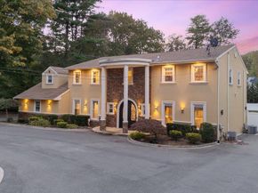 626 Caledonia Road, Dix Hills NY 11746