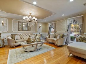 626 Caledonia Road, Dix Hills NY 11746