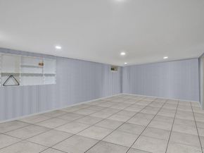 138 Claudy Lane, New Hyde Park NY 11040