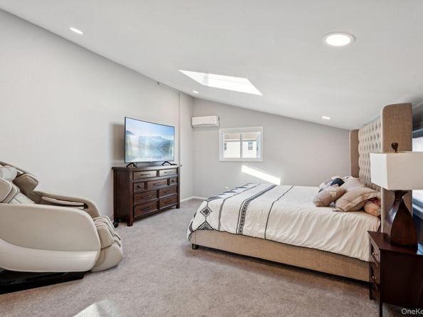 31 Arthur Street, Baldwin NY 11510